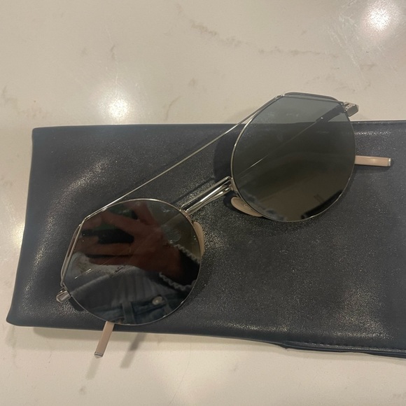 Fendi Eyeliner Silver Grey Sunglasses 🕶️ - Picture 1 of 7